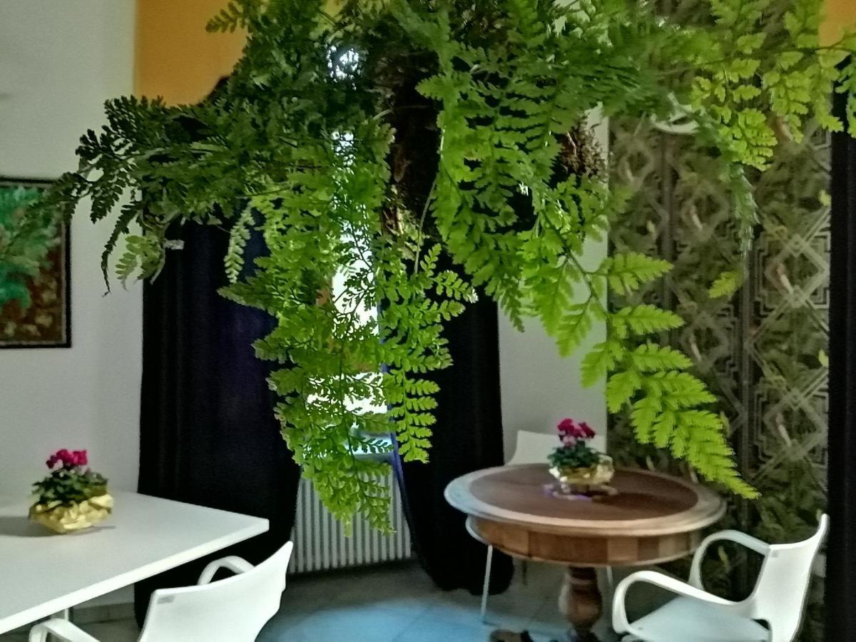 Auberge De La Gare - Dortoir & Ostello Hone Екстер'єр фото